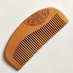NATURAL BEAUTY COMB مشط شعر خشبي