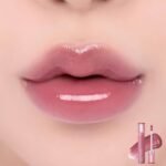 ⁦ROM&ND- 04 GRAPY WAYملمع شفاه روم آند إن دي⁩ - الصورة ⁦2⁩