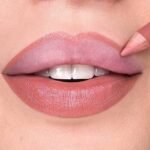 ⁦MESAUDA- 104 FLESH قلم شفاه ميسودا أرتيست ليفز⁩ - الصورة ⁦2⁩