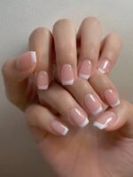 NAILS- 24PCS أظافر صناعية