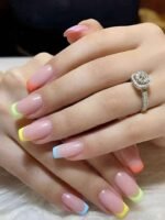 NAILS- 24PCS أظافر صناعية