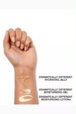 ⁦CLINIQUE-جل مرطب Dramatically Different™️ مع مضخة، 125 مل⁩ - الصورة ⁦4⁩