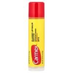CARMEX-مرطب شفاه كلاسيكي، علاجي، بعامل حماية من الشمس (SPF) 15، 0.15 أونصة (4.25 جم)